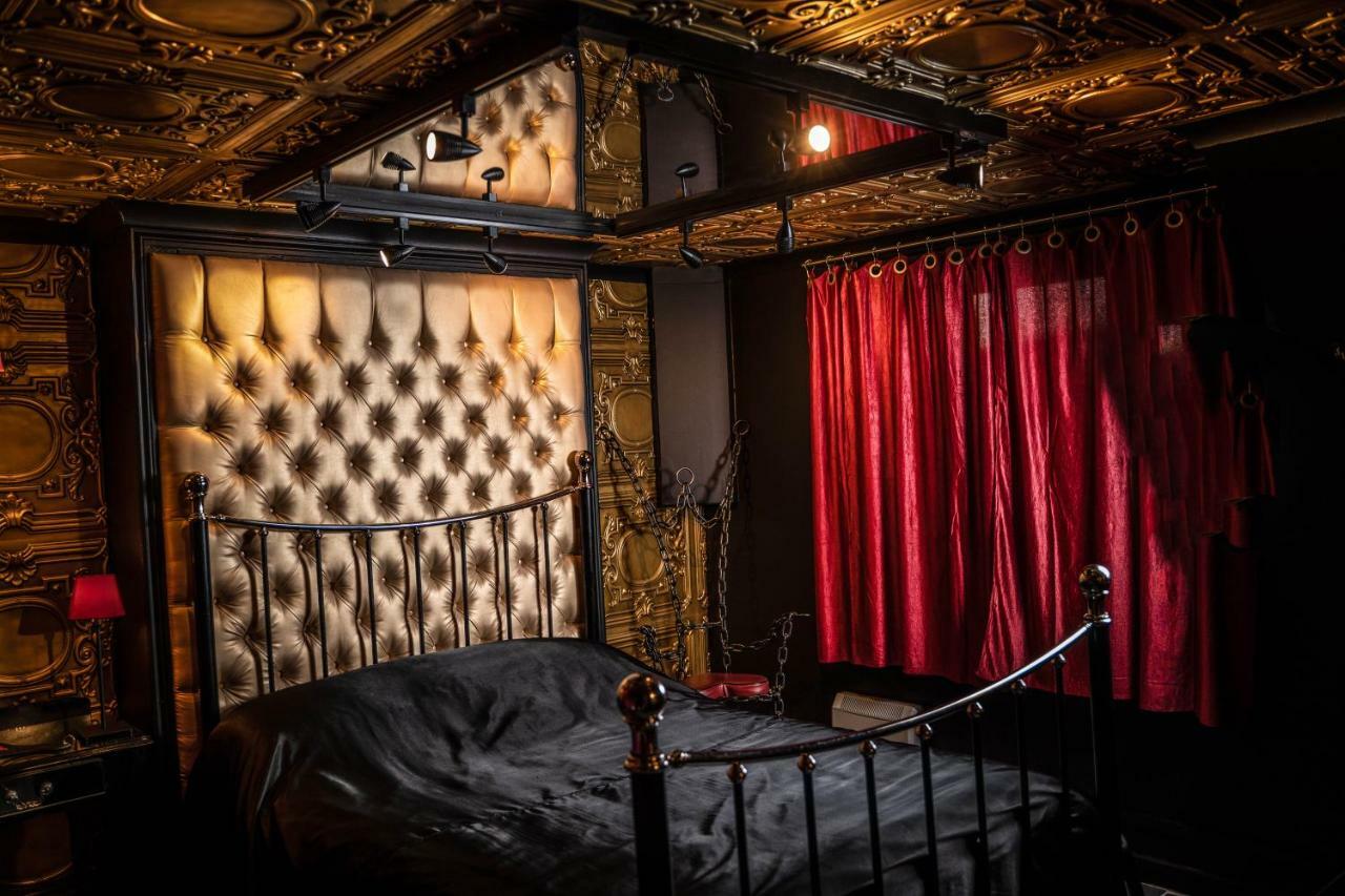 Brighton Erotic Boudoir Apartment Exterior photo
